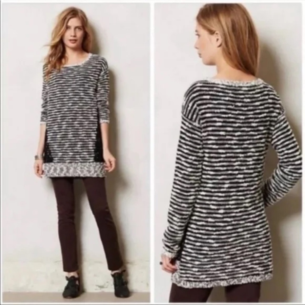Moth by Anthropologie Black & White Lace Staccato Stripe Tunic Sweater Size S